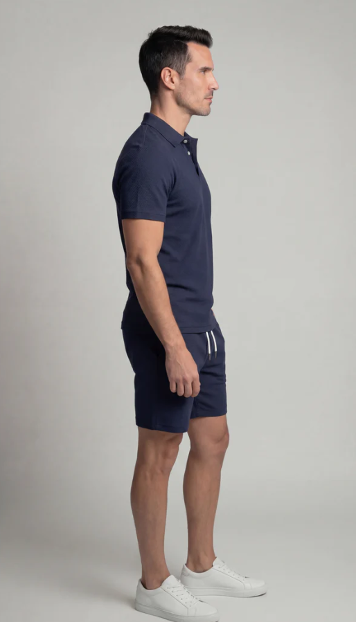 Elegante conjunto de polo